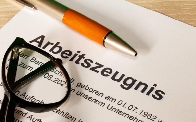 Arbeitszeugnisse: erstellen, anfordern, schreiben